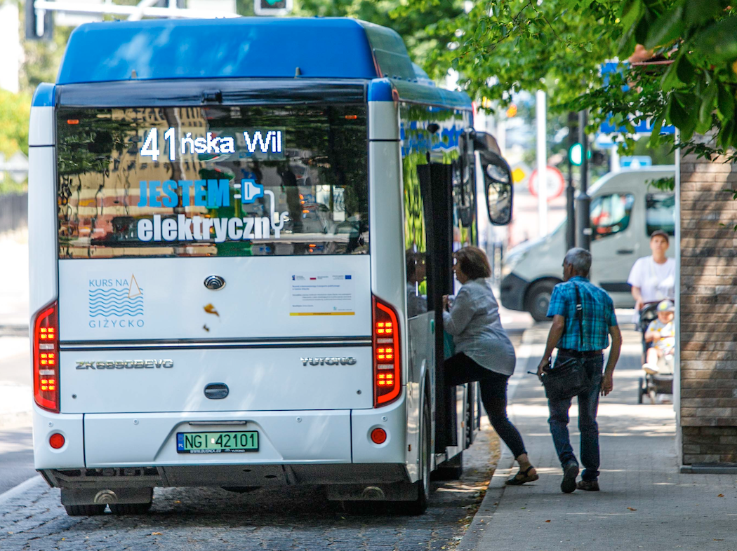Autobus elektryczny